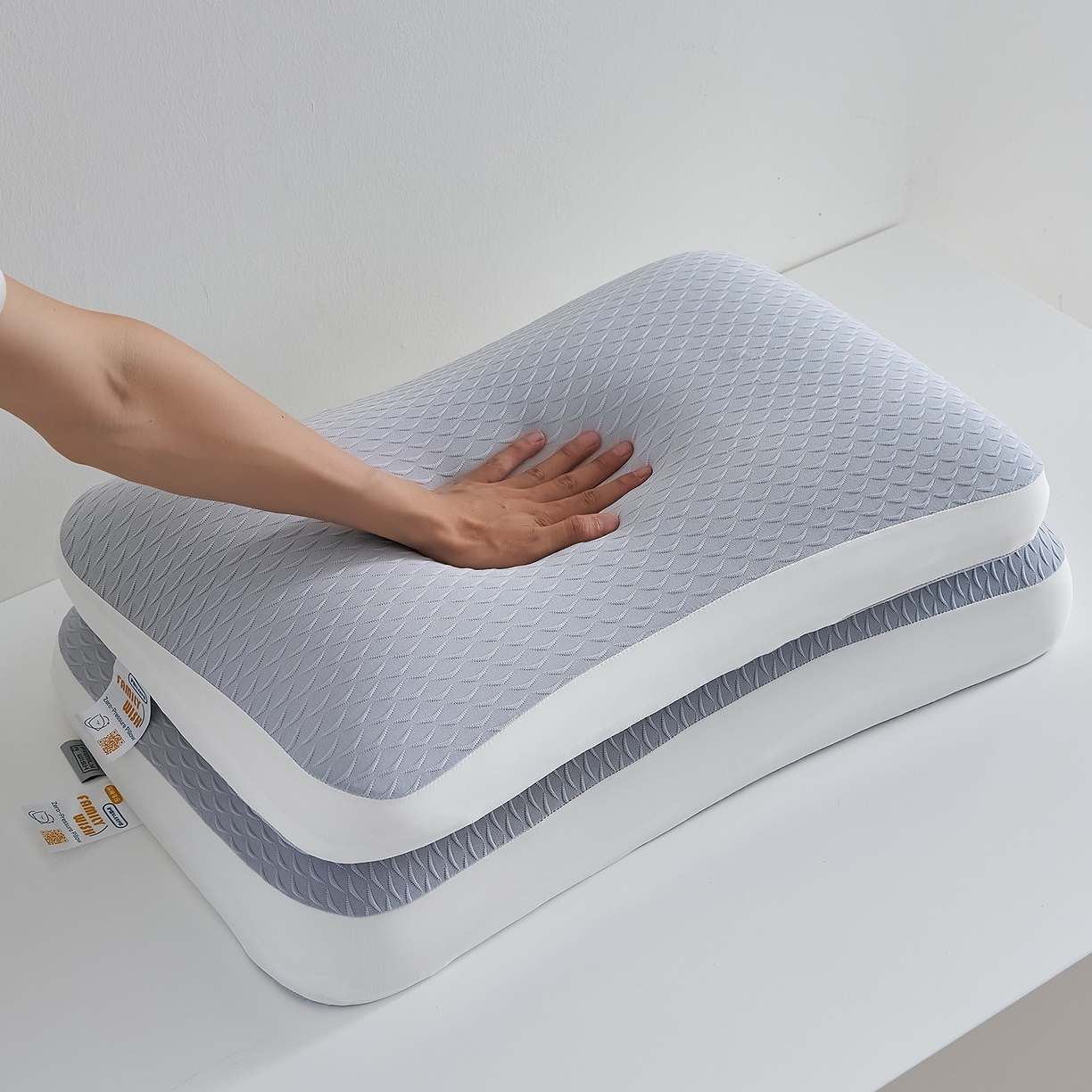 91家纺网 家纺一手货源 找家纺 鼎盛乳胶 2025新款炫彩生物基枕头枕芯 蓝