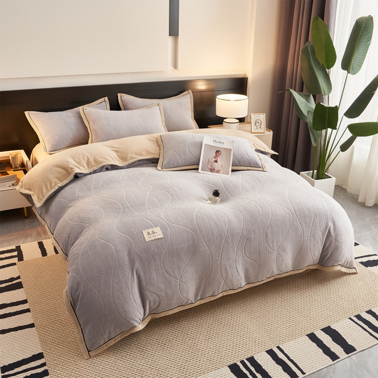 91家纺网 家纺一手货源 找家纺 恒爱家纺 2025新款牛奶绒纯色烂花四件套 卡曼-绅士灰