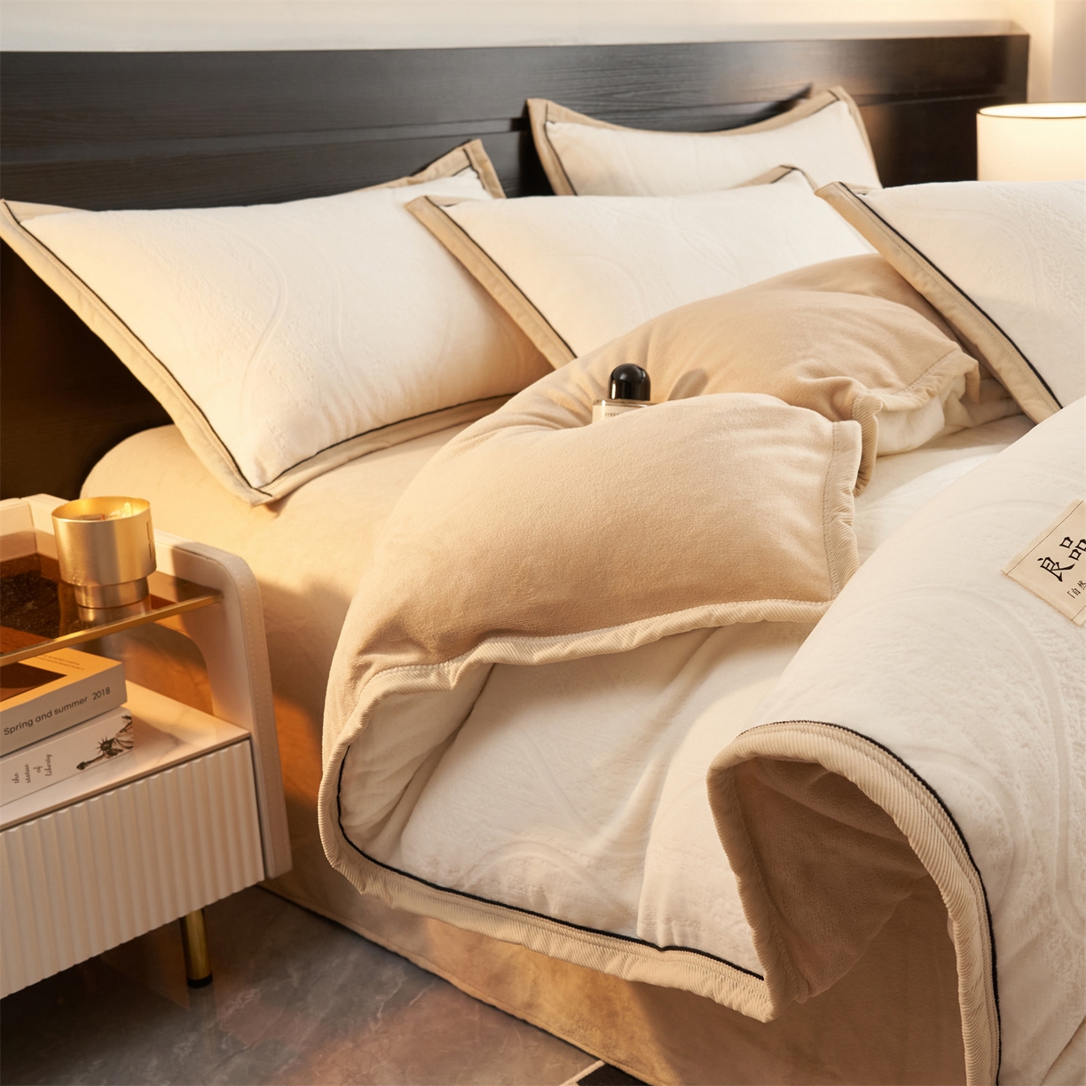 恒爱家纺 2025新款牛奶绒纯色烂花四件套 卡曼-象牙白