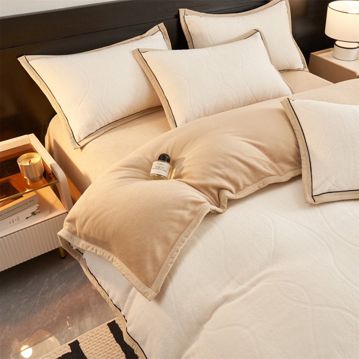 91家纺网 家纺一手货源 找家纺 恒爱家纺 2025新款牛奶绒纯色烂花四件套 卡曼-象牙白