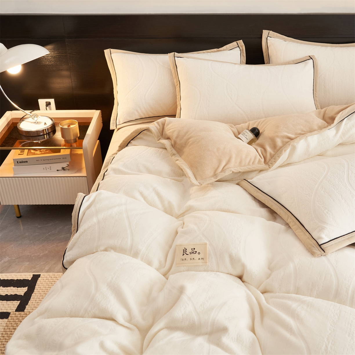 91家纺网 家纺一手货源 找家纺 恒爱家纺 2025新款牛奶绒纯色烂花四件套 卡曼-象牙白