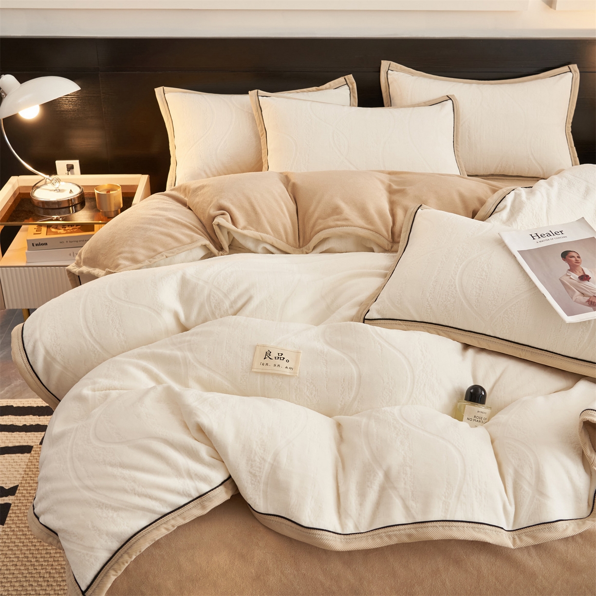 91家纺网 家纺一手货源 找家纺 恒爱家纺 2025新款牛奶绒纯色烂花四件套 卡曼-象牙白