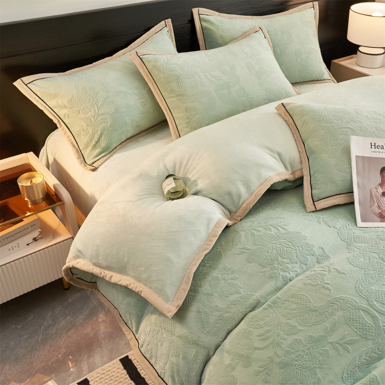 91家纺网 家纺一手货源 找家纺 恒爱家纺 2025新款牛奶绒纯色烂花四件套 雾绕山岚-抹茶绿