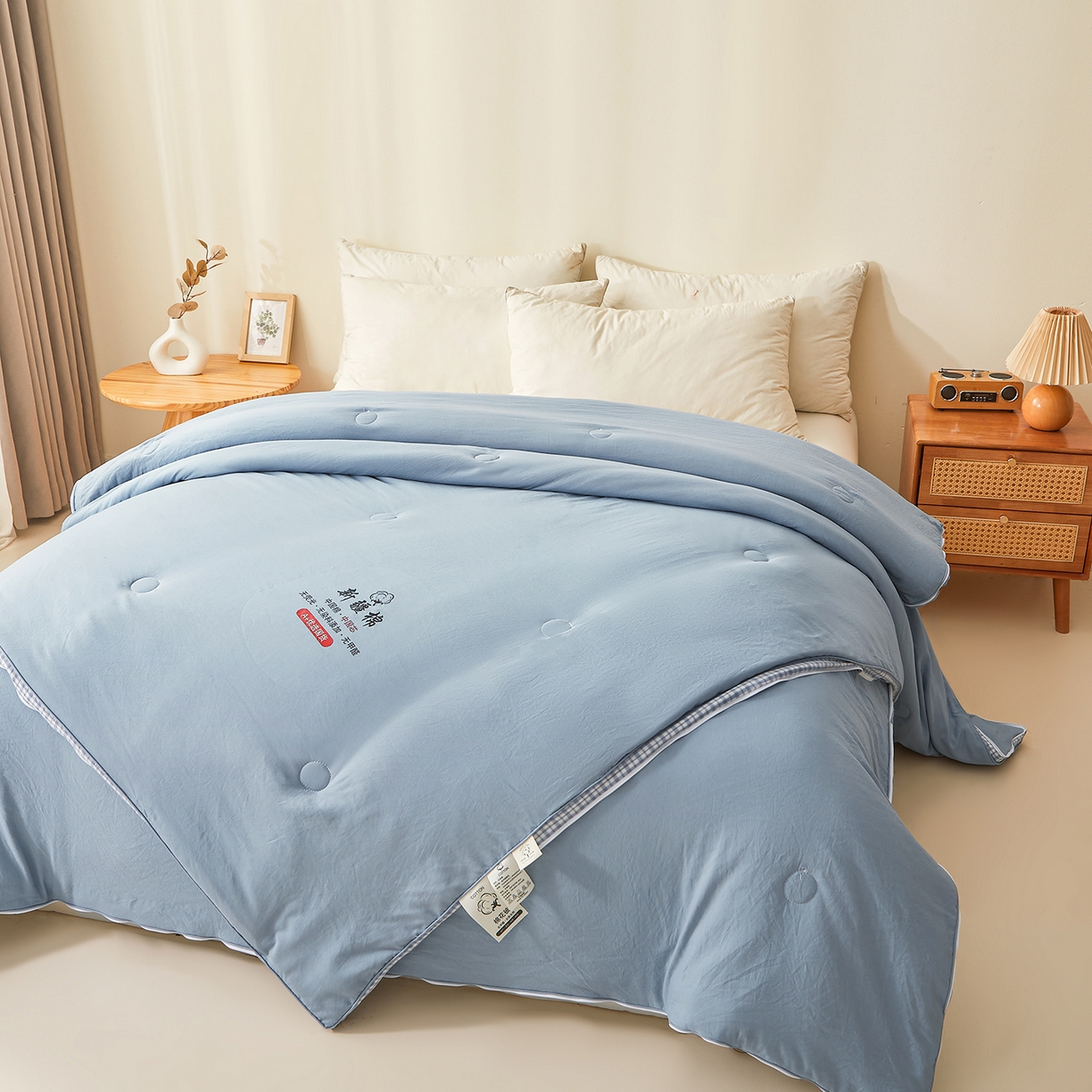 91家纺网 家纺一手货源 找家纺 逸居家纺 2025新款A类水洗棉立体边新疆棉花被子母被 新疆棉花子母被 纯净蓝