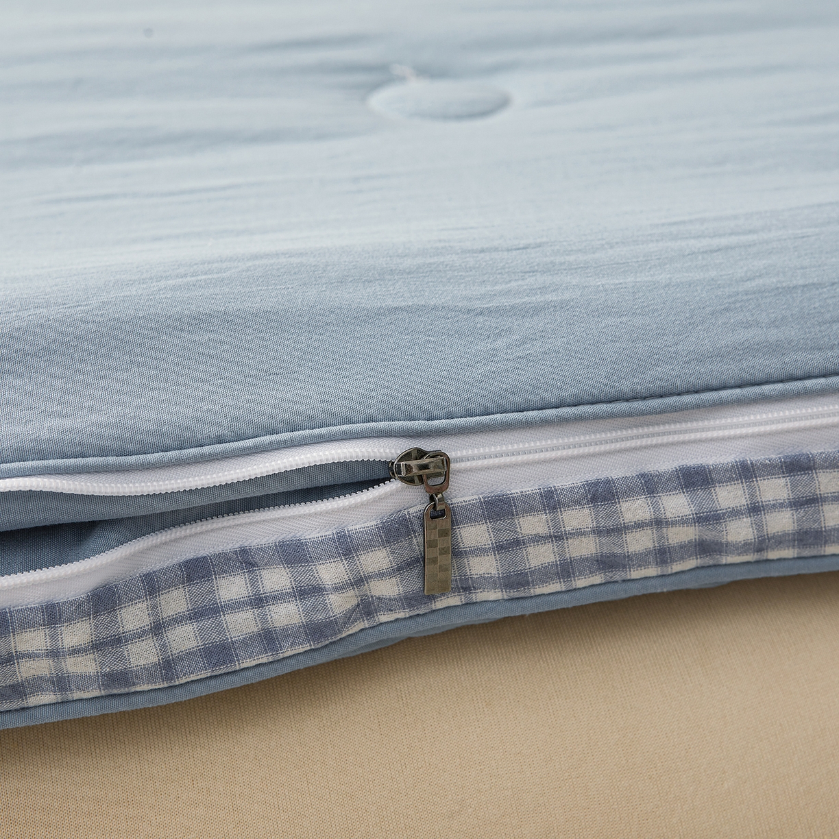 91家纺网 家纺一手货源 找家纺 逸居家纺 2025新款A类水洗棉立体边新疆棉花被子母被 新疆棉花子母被 纯净蓝