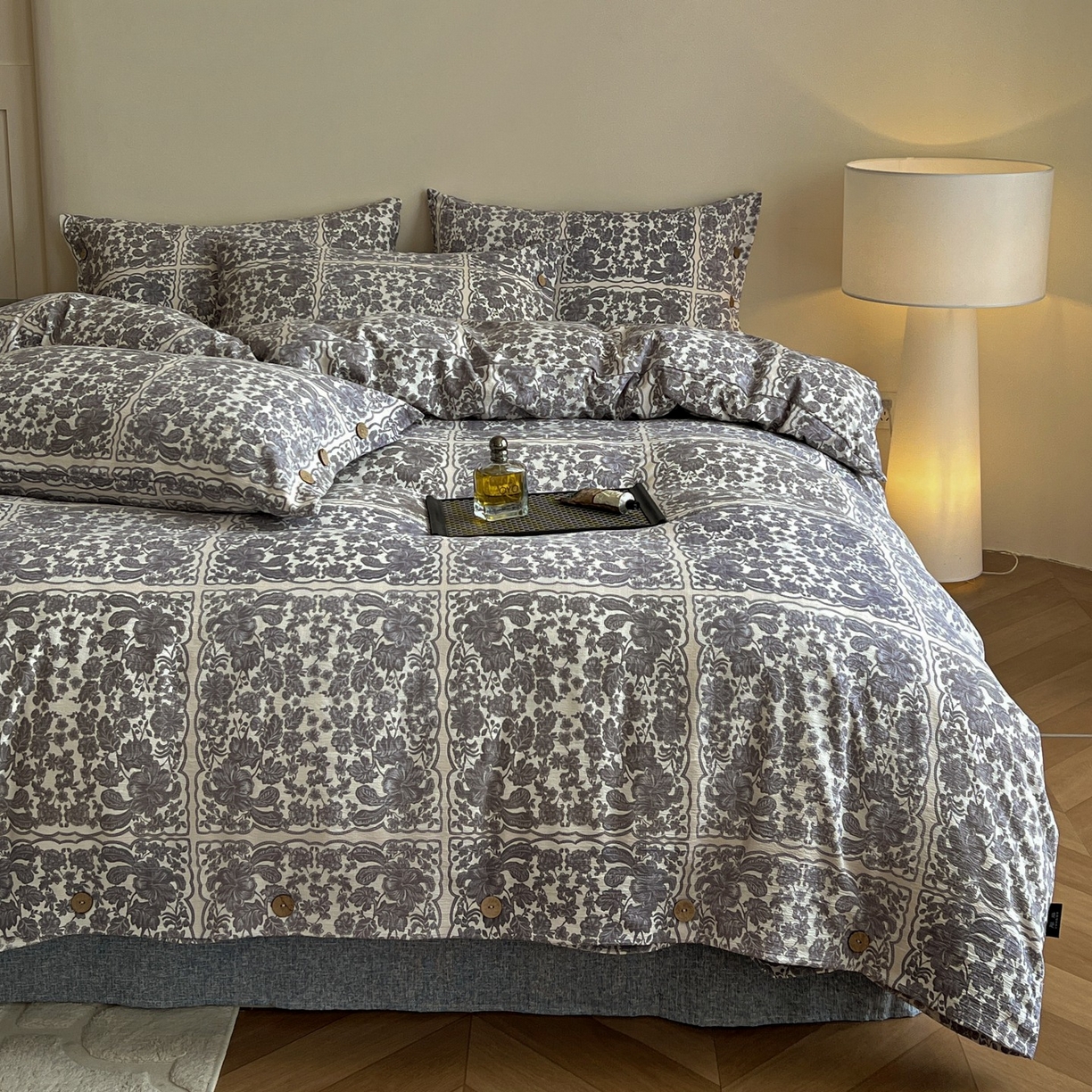 91家纺网 家纺一手货源 找家纺 （总）梦纤绒 2025新款亚麻纽扣款四件套