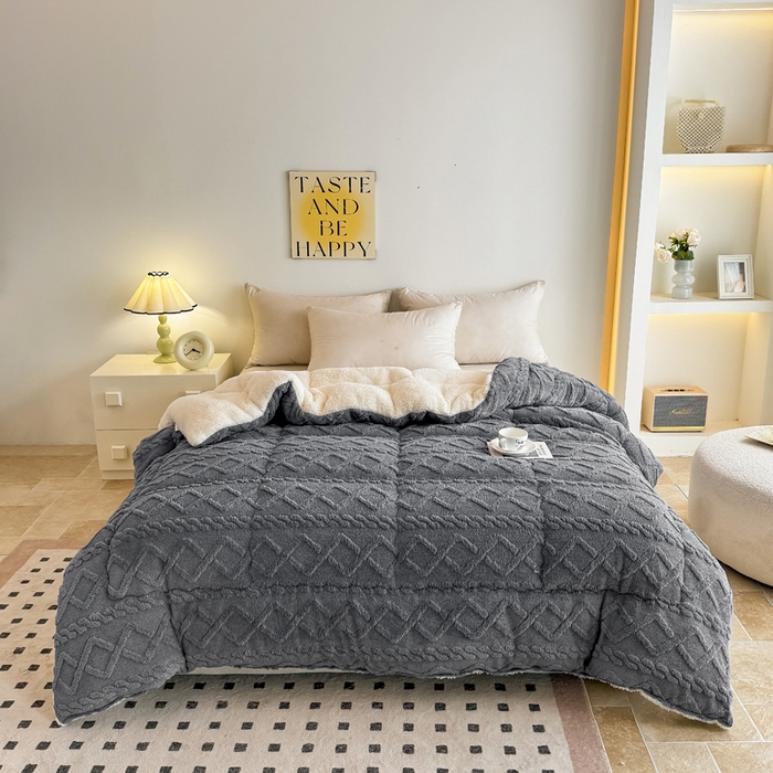 91家纺网 家纺一手货源 找家纺 （总）畅销被业 2025新款塔芙绒冬被