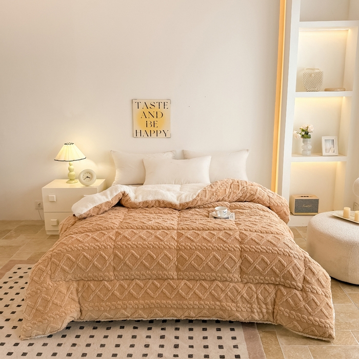 91家纺网 家纺一手货源 找家纺 （总）畅销被业 2025新款塔芙绒冬被