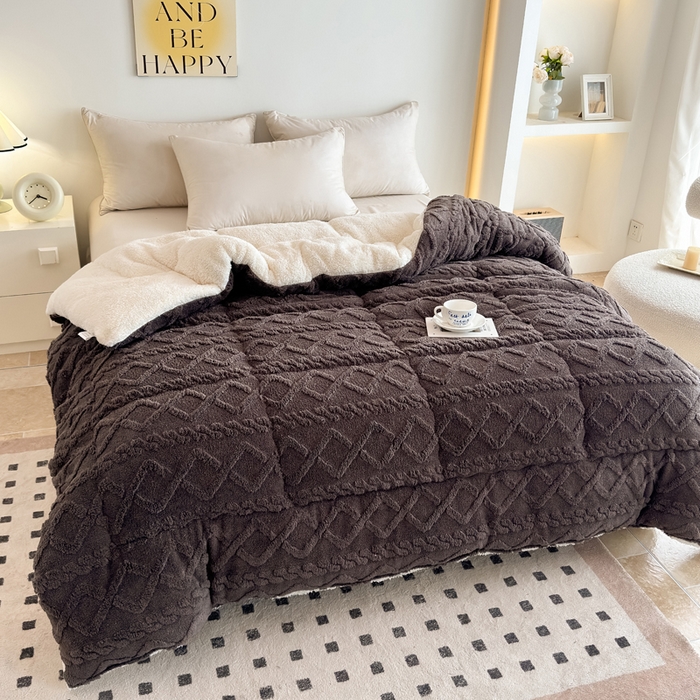 91家纺网 家纺一手货源 找家纺 （总）畅销被业 2025新款塔芙绒冬被