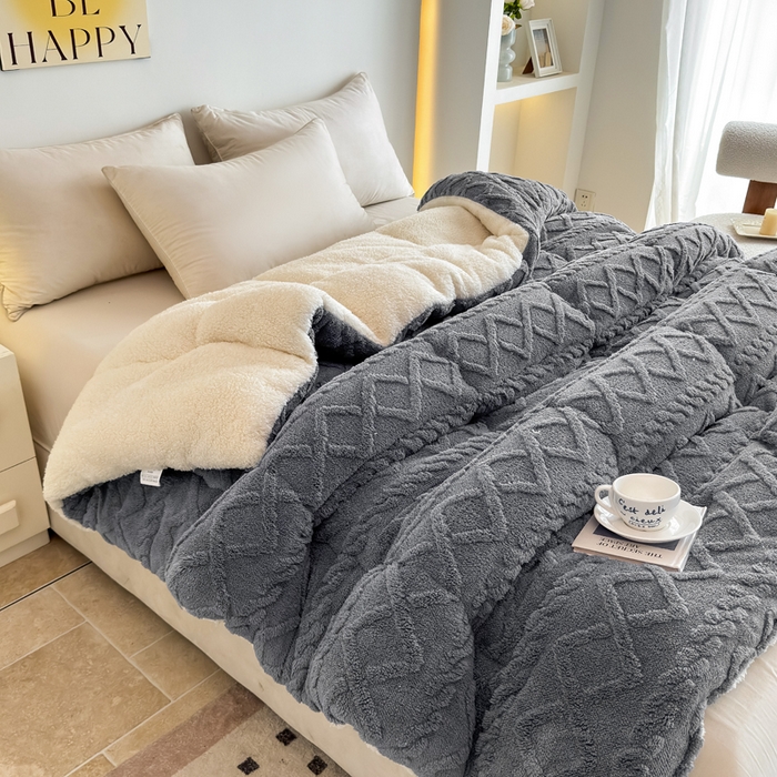 91家纺网 家纺一手货源 找家纺 畅销被业 2025新款塔芙绒冬被 塔芙绒-高级灰
