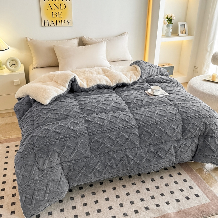 91家纺网 家纺一手货源 找家纺 畅销被业 2025新款塔芙绒冬被 塔芙绒-高级灰