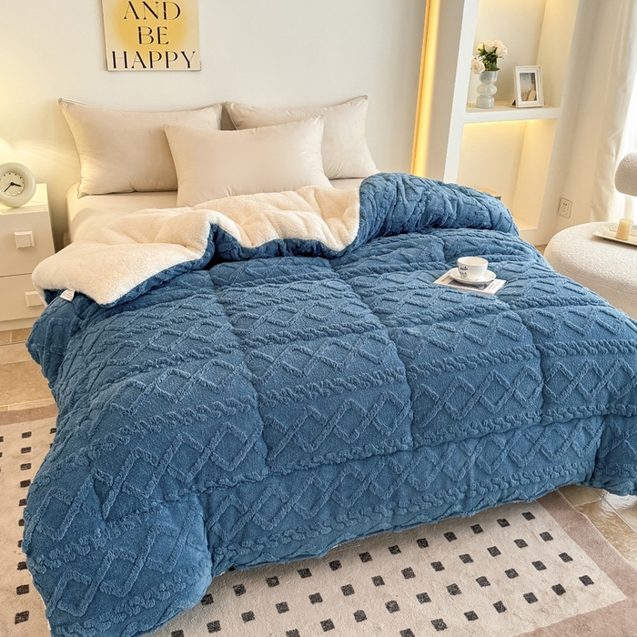 91家纺网 家纺一手货源 找家纺 畅销被业 2025新款塔芙绒冬被 塔芙绒-蓝色