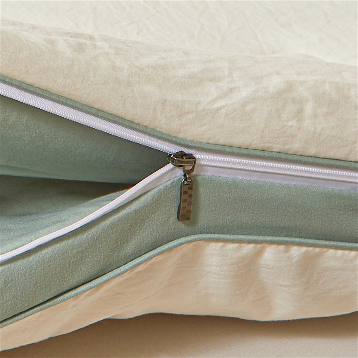 91家纺网 家纺一手货源 找家纺 逸居家纺 2025新款A类水洗棉立体边良品大豆被子母被 良品大豆子母被-白拼豆绿