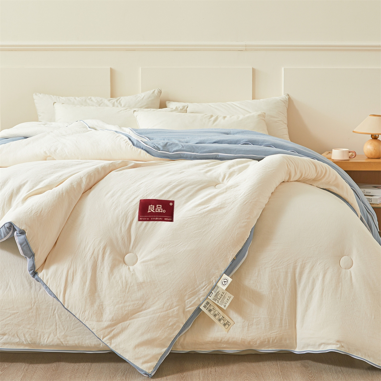 91家纺网 家纺一手货源 找家纺 逸居家纺 2025新款A类水洗棉立体边良品大豆被子母被 良品大豆子母被-白拼海蓝