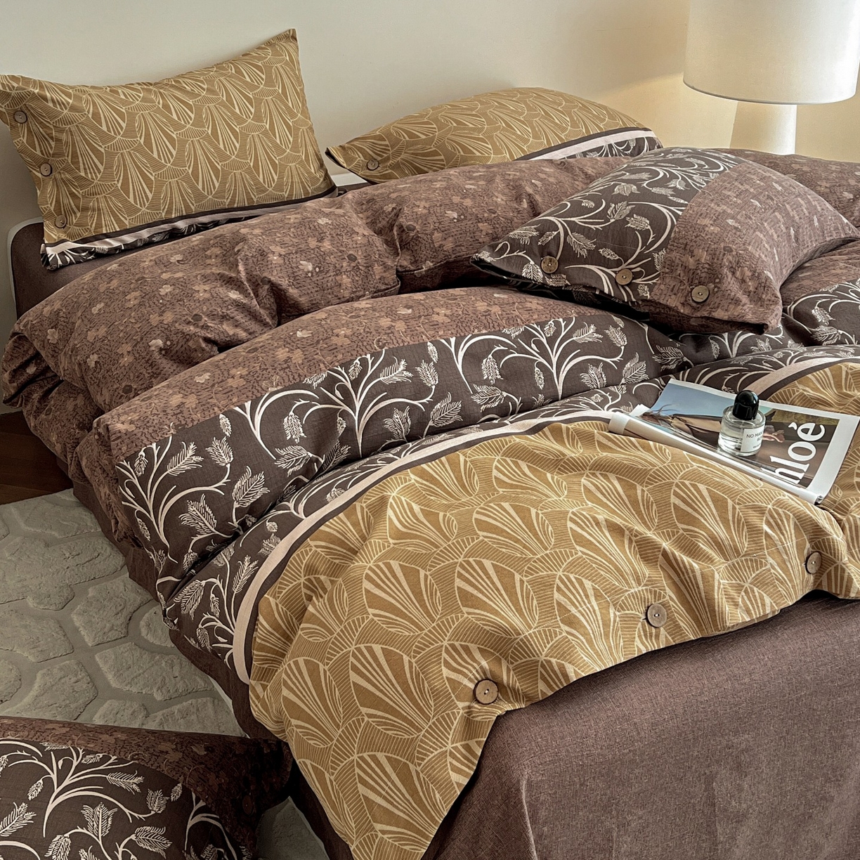 91家纺网 家纺一手货源 找家纺 梦纤绒 2025新款亚麻纽扣款四件套 曼森