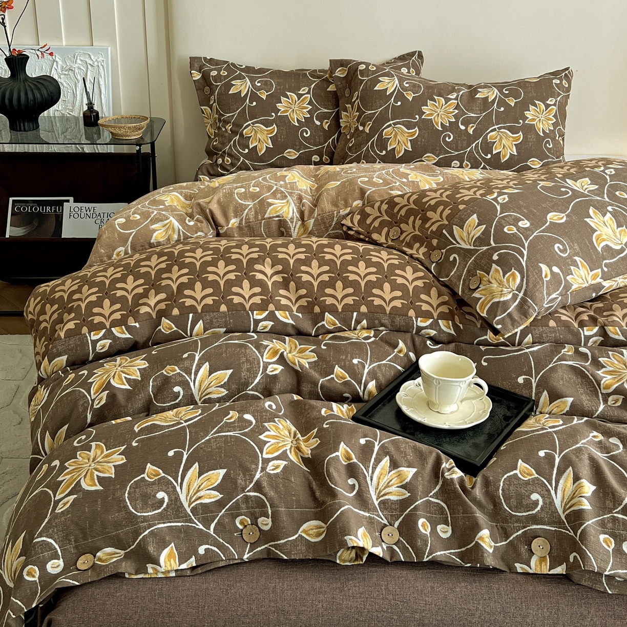 91家纺网 家纺一手货源 找家纺 梦纤绒 2025新款亚麻纽扣款四件套 一路繁花