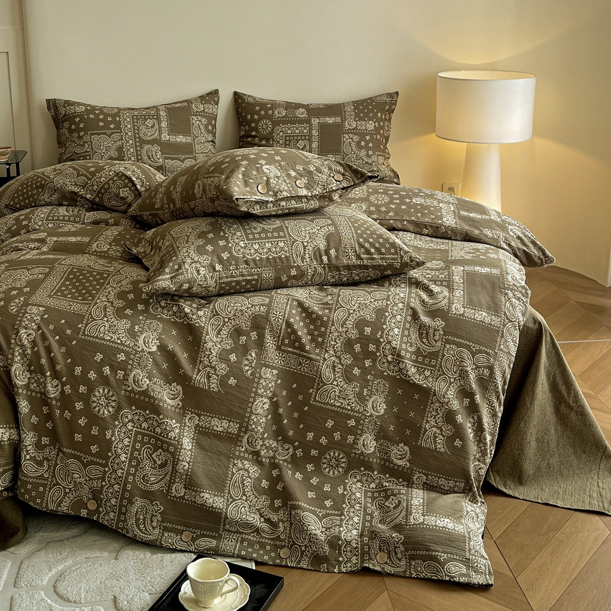 91家纺网 家纺一手货源 找家纺 梦纤绒 2025新款亚麻纽扣款四件套 印象庄园