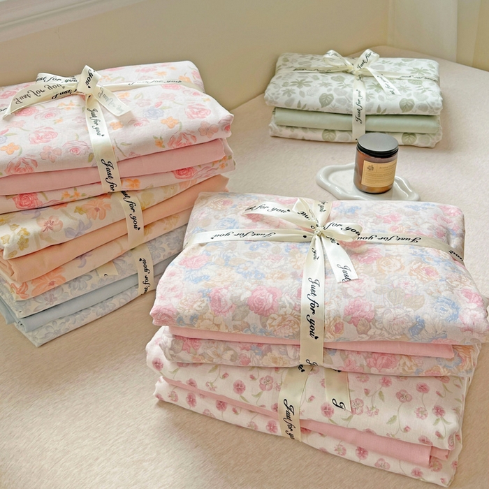 91家纺网 家纺一手货源 找家纺 小懒猪 2025新款全棉有氧有氧双层纱清新印花四件套 富贵满园