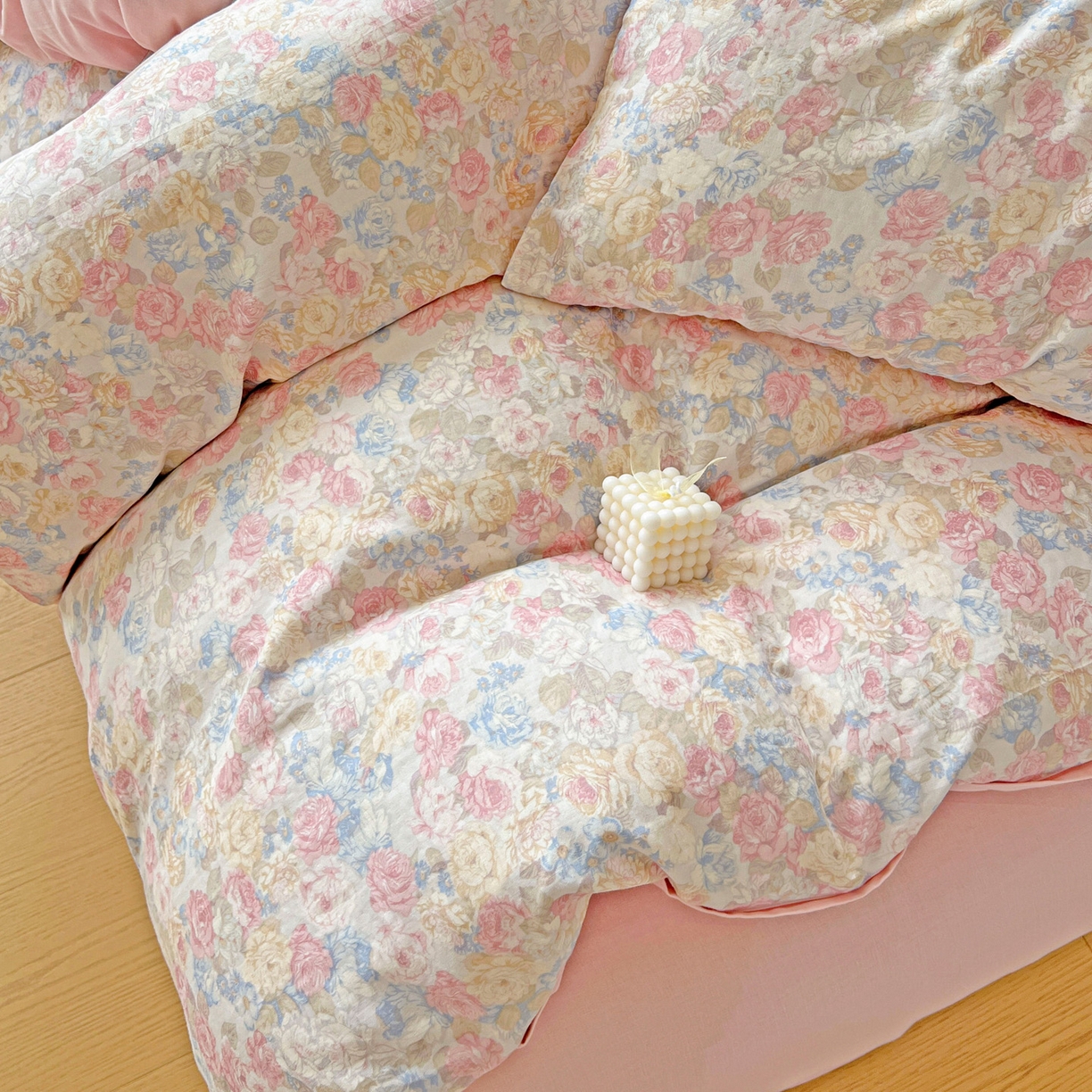 91家纺网 家纺一手货源 找家纺 小懒猪 2025新款全棉有氧有氧双层纱清新印花四件套 富贵满园