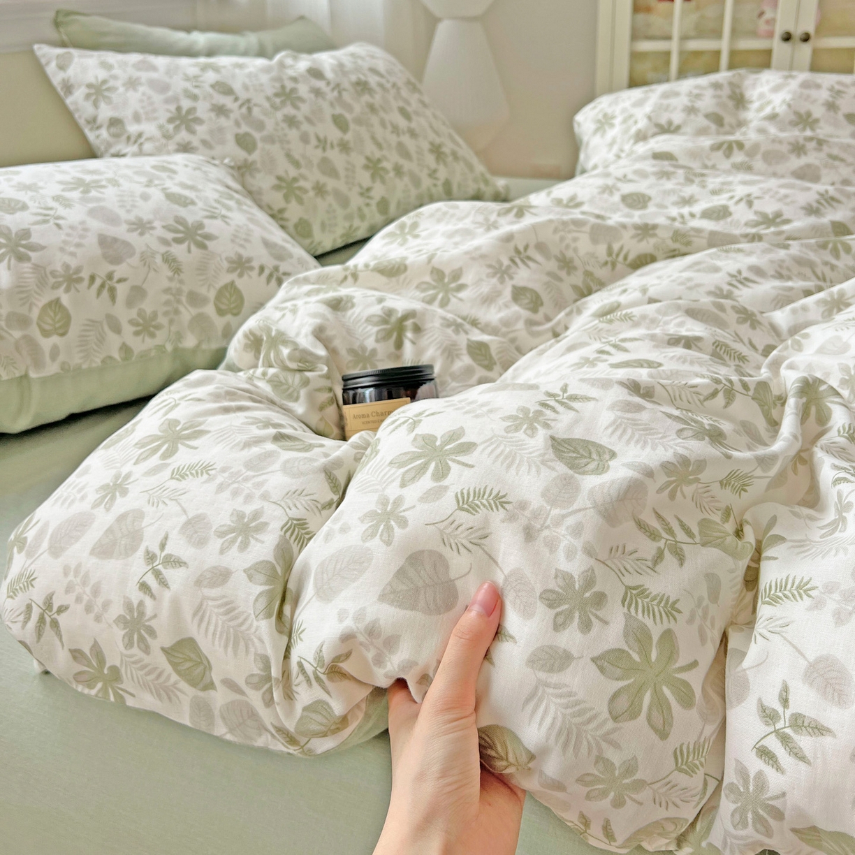 91家纺网 家纺一手货源 找家纺 小懒猪 2025新款全棉有氧有氧双层纱清新印花四件套 青枝绿叶