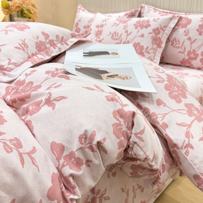 91家纺网 家纺一手货源 找家纺 木易家居 2026新款100%全棉纯棉加厚四件套（礼盒包装）（提供买家秀）小桥人家-粉