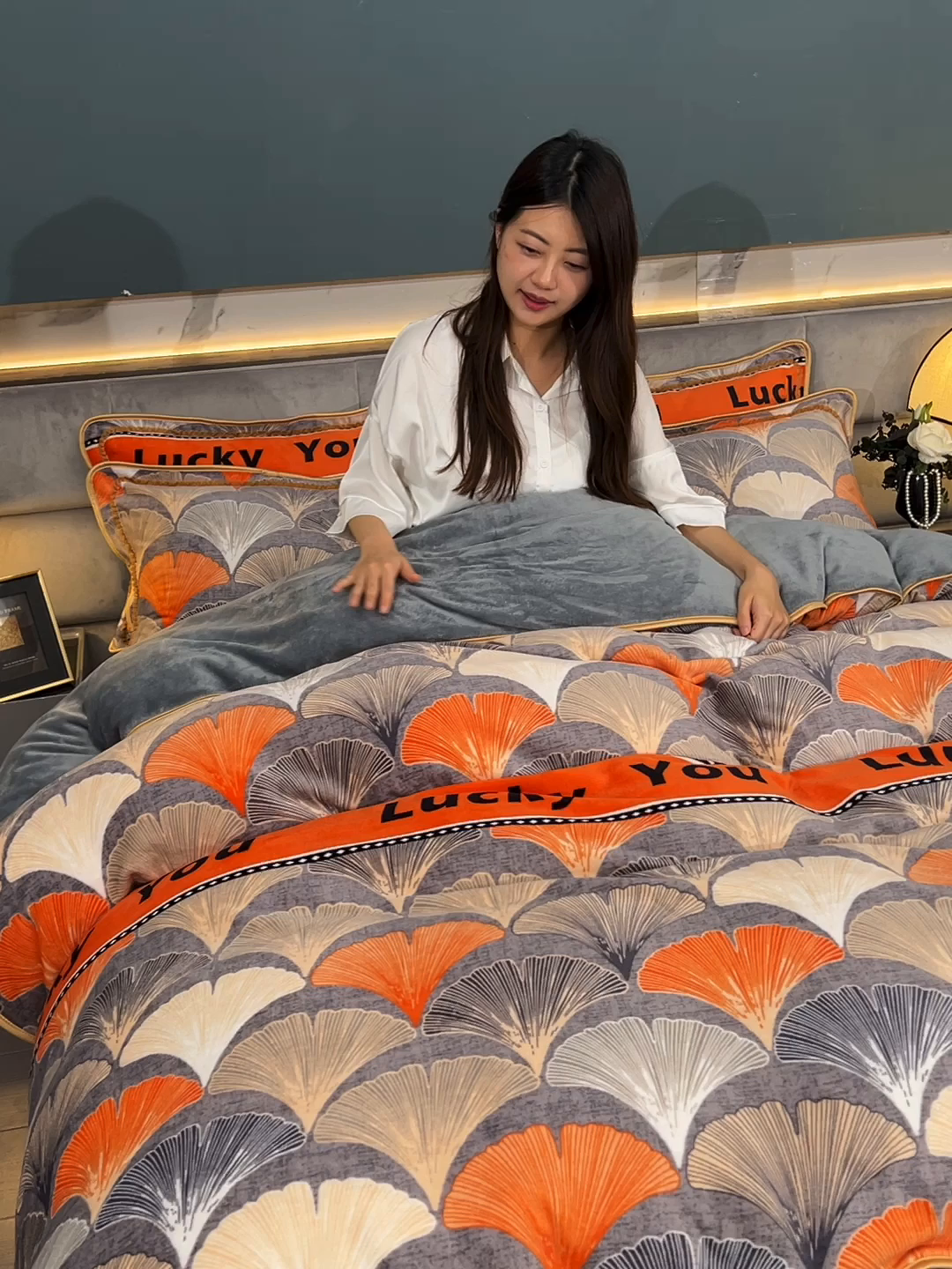 91家纺网 家纺一手货源 找家纺 总 锦铭源2025直播印花7斤牛奶绒金貂水晶法莱珊瑚绒四件套床裙款