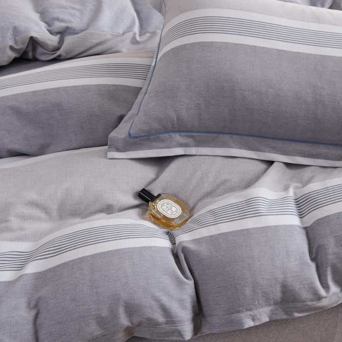 91家纺网 家纺一手货源 找家纺 铭浩家纺 2025新款全棉纯棉数码印花四件套 南烟-灰