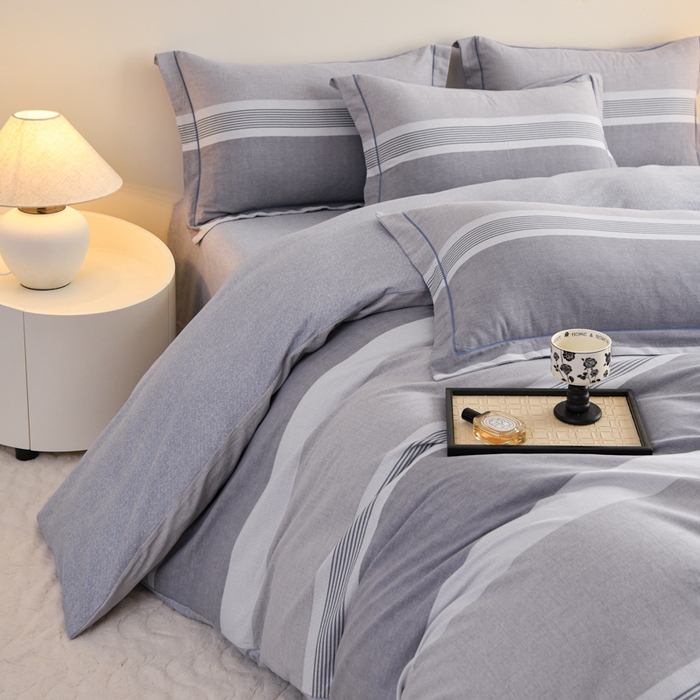 91家纺网 家纺一手货源 找家纺 铭浩家纺 2025新款全棉纯棉数码印花四件套 南烟-灰