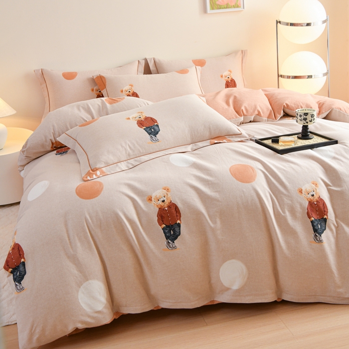 91家纺网 家纺一手货源 找家纺 铭浩家纺 2025新款全棉纯棉数码印花四件套 趣味熊-咖