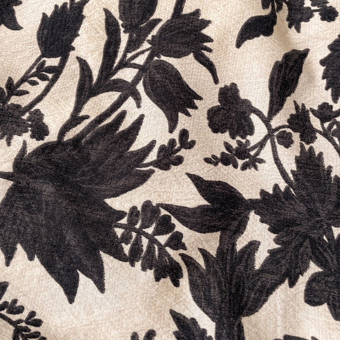 91家纺网 家纺一手货源 找家纺 海岛哥哥 2025新款原麻复古亚麻四件套系列 扶桑花-黑