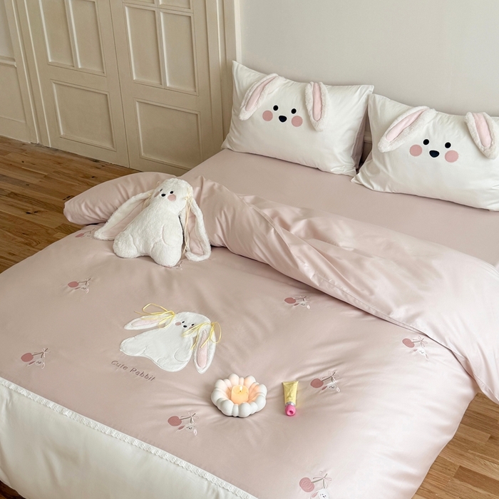 91家纺网 家纺一手货源 找家纺 [91家纺网精选] 新款100S长绒棉精密刺绣系列-樱桃奶兔