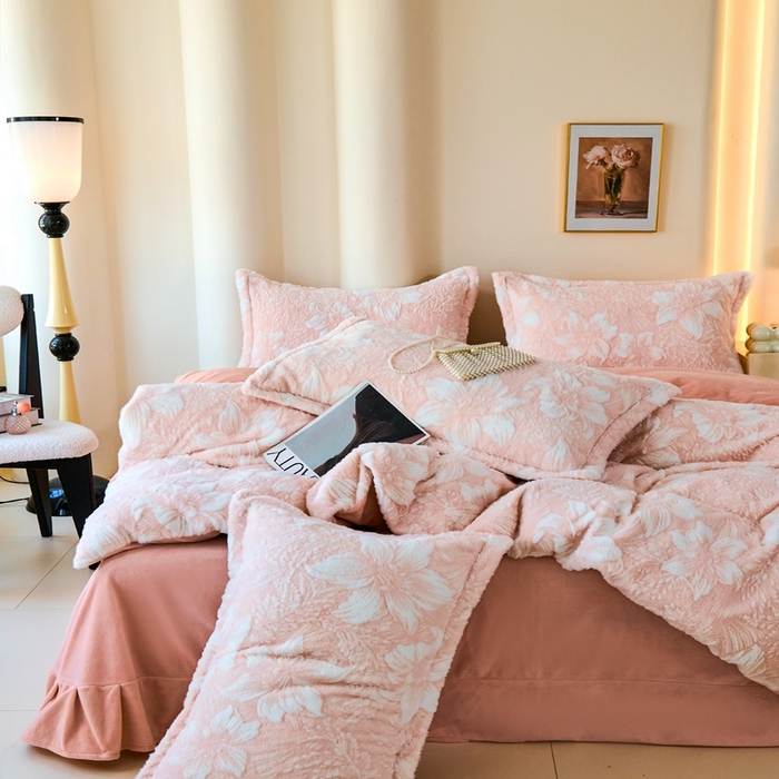 91家纺网 家纺一手货源 找家纺 尚品凤凰 2025兔毛绒四件套 爱娜  粉