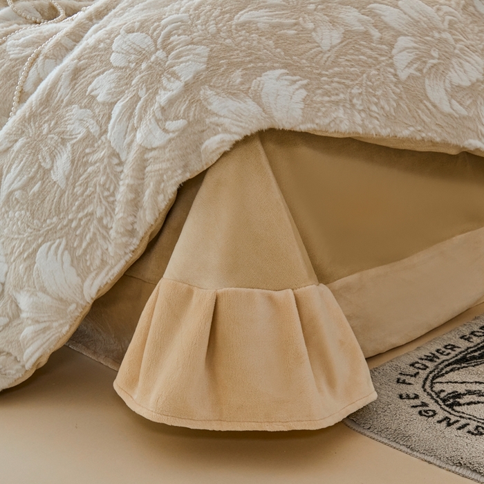 91家纺网 家纺一手货源 找家纺 尚品凤凰 2025兔毛绒四件套 爱娜  卡其