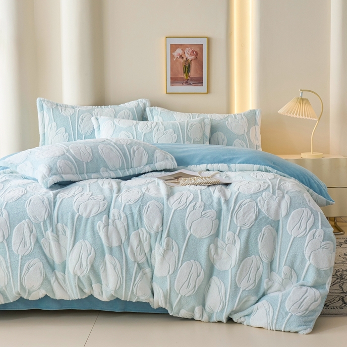 91家纺网 家纺一手货源 找家纺 尚品凤凰 2025兔毛绒四件套 珍妮  蓝