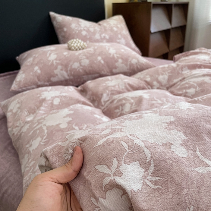 91家纺网 家纺一手货源 找家纺 港岛妹妹 2025新款原麻复古四件套系列 浮绘花影