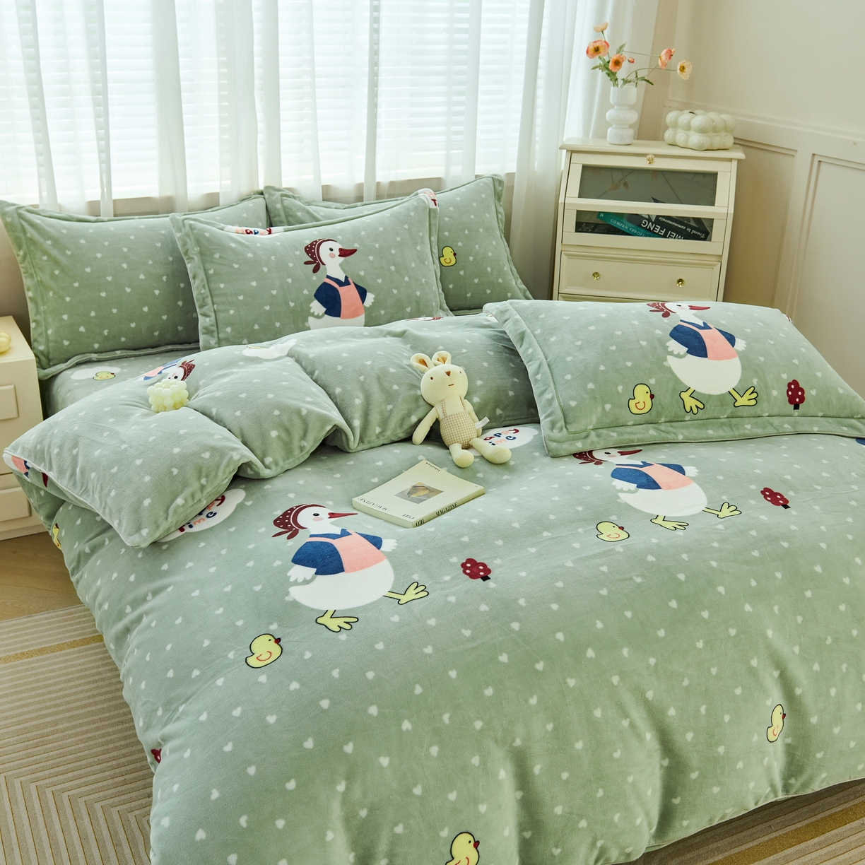 91家纺网 家纺一手货源 找家纺 （总）尚品凤凰2025新款高克重印花牛奶绒四件套-工艺款