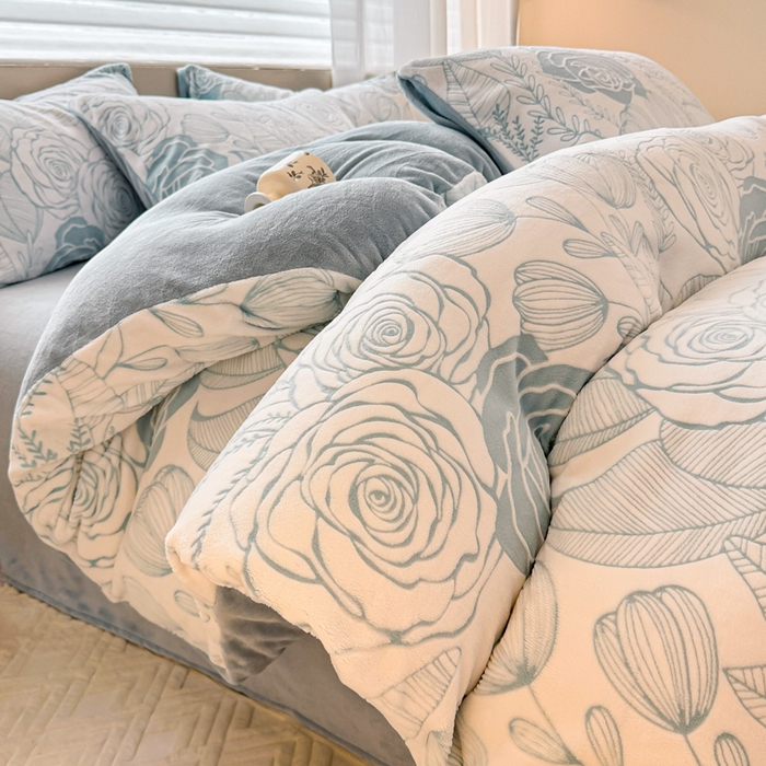 91家纺网 家纺一手货源 找家纺 眠博士 2025新款立体雕花牛奶绒加厚保暖四件套 立体雕花-朵美兰