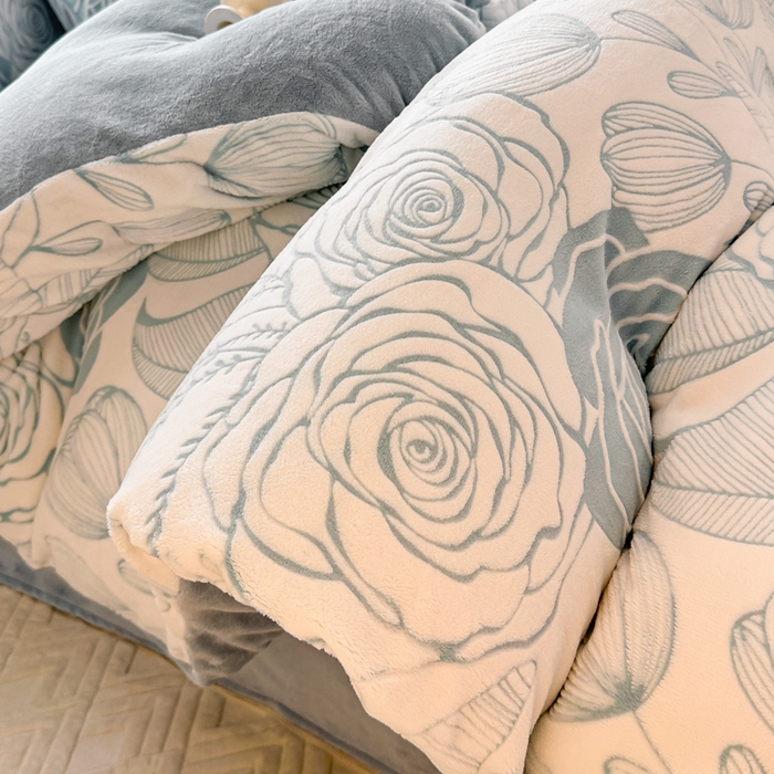 91家纺网 家纺一手货源 找家纺 眠博士 2025新款立体雕花牛奶绒加厚保暖四件套 立体雕花-朵美兰