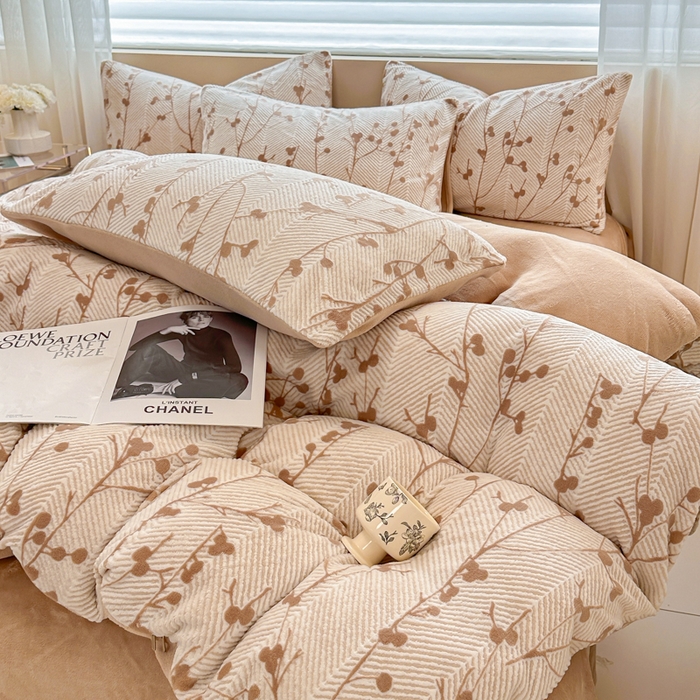 91家纺网 家纺一手货源 找家纺 眠博士 2025新款立体雕花牛奶绒加厚保暖四件套 立体雕花-米洛咖