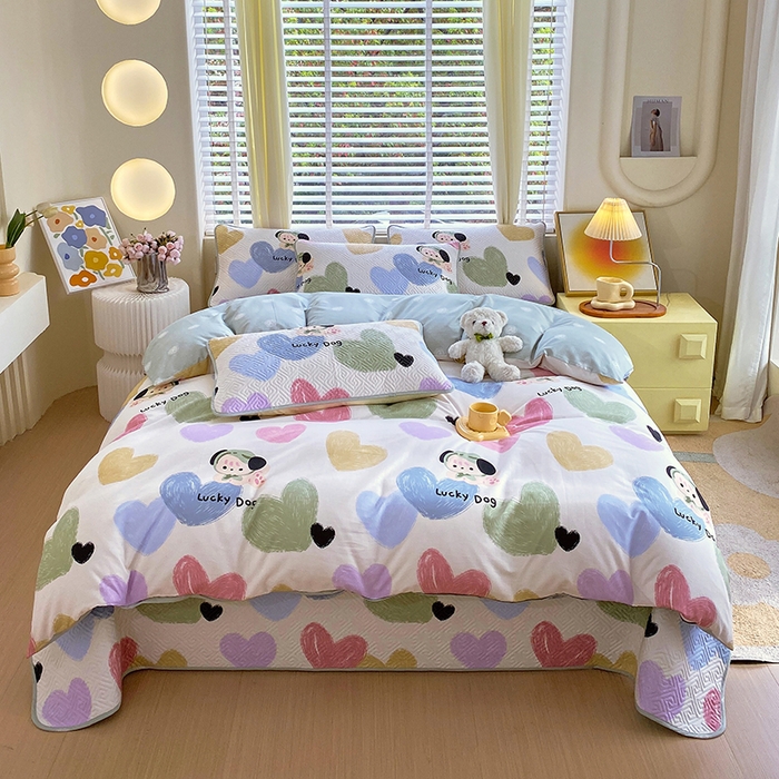 91家纺网 家纺一手货源 找家纺 羽爱家纺 2025新款A类双面印花全棉水洗床盖套件-三件套 狗狗奇想-