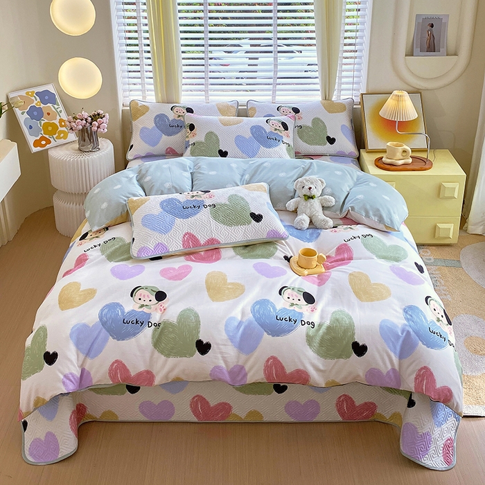 91家纺网 家纺一手货源 找家纺 羽爱家纺 2025新款A类双面印花全棉水洗床盖套件-三件套 狗狗奇想-