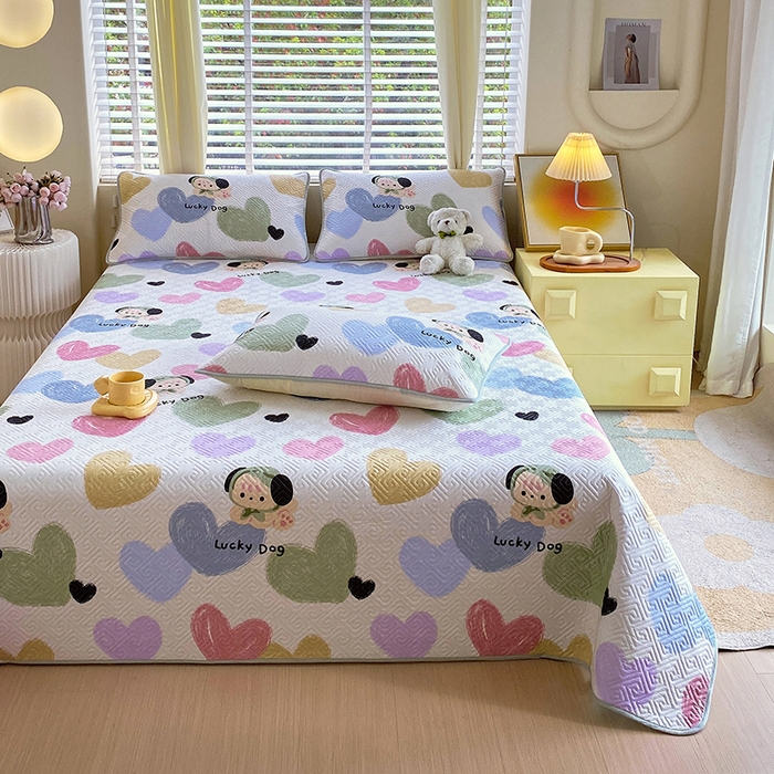 91家纺网 家纺一手货源 找家纺 羽爱家纺 2025新款A类双面印花全棉水洗床盖套件-三件套 狗狗奇想-