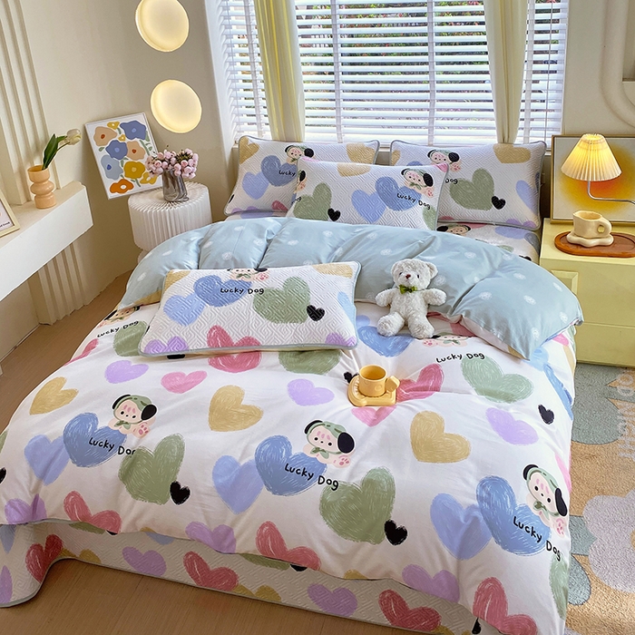 91家纺网 家纺一手货源 找家纺 羽爱家纺 2025新款A类双面印花全棉水洗床盖套件-三件套 狗狗奇想-