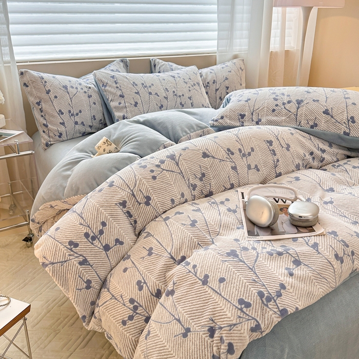 91家纺网 家纺一手货源 找家纺 眠博士 2025新款立体雕花牛奶绒加厚保暖四件套 立体雕花-米洛兰