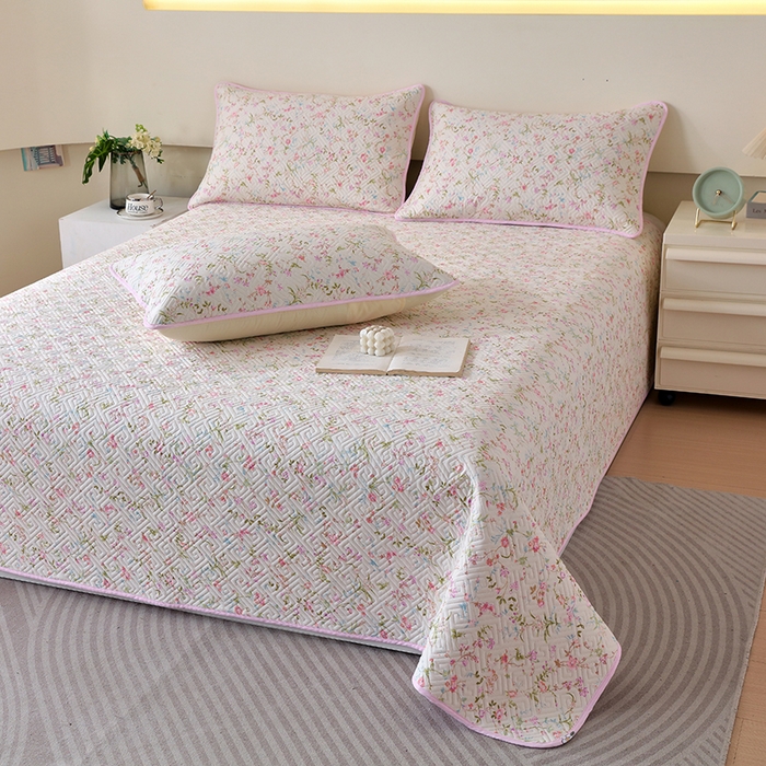 91家纺网 家纺一手货源 找家纺 羽爱家纺 2025新款A类双面印花全棉水洗床盖套件-三件套 花蔓梦境-