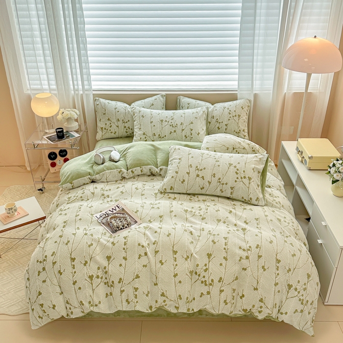 91家纺网 家纺一手货源 找家纺 眠博士 2025新款立体雕花牛奶绒加厚保暖四件套 立体雕花-米洛绿