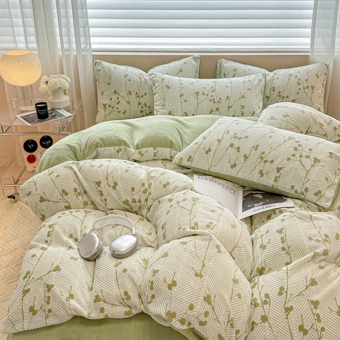 91家纺网 家纺一手货源 找家纺 眠博士 2025新款立体雕花牛奶绒加厚保暖四件套 立体雕花-米洛绿