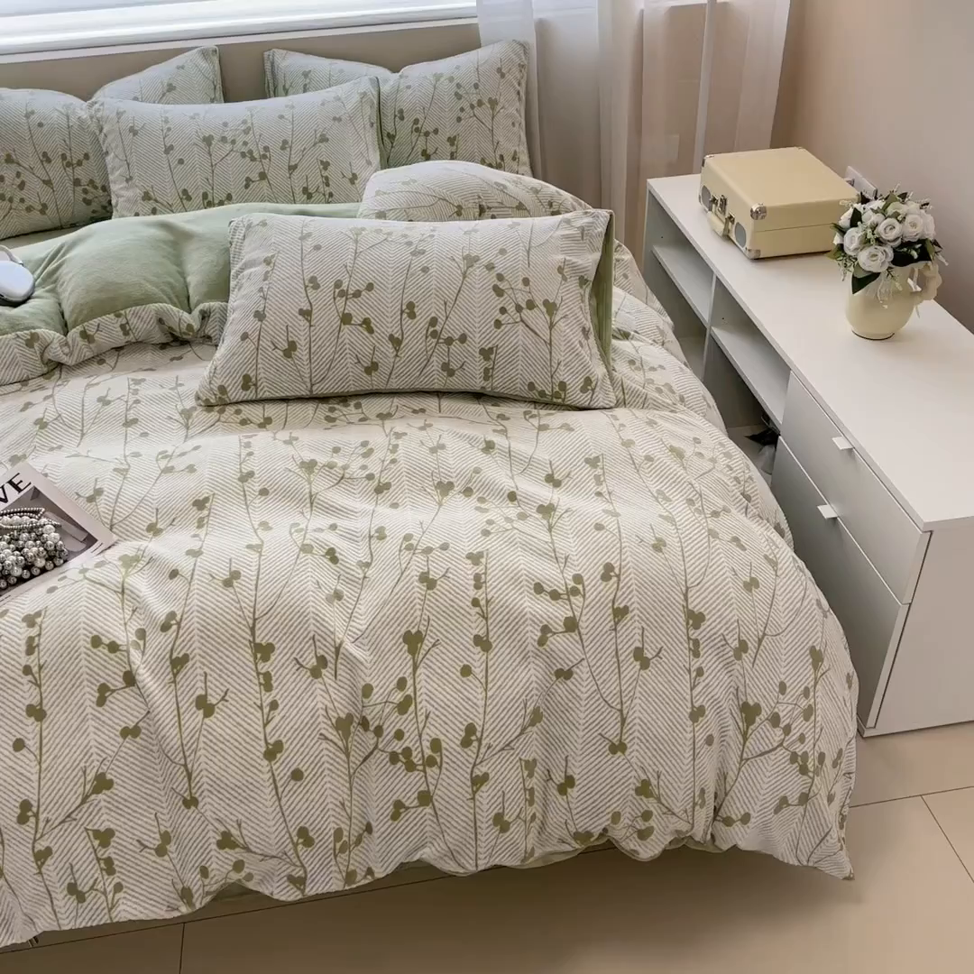 91家纺网 家纺一手货源 找家纺 眠博士 2025新款立体雕花牛奶绒加厚保暖四件套 立体雕花-米洛绿