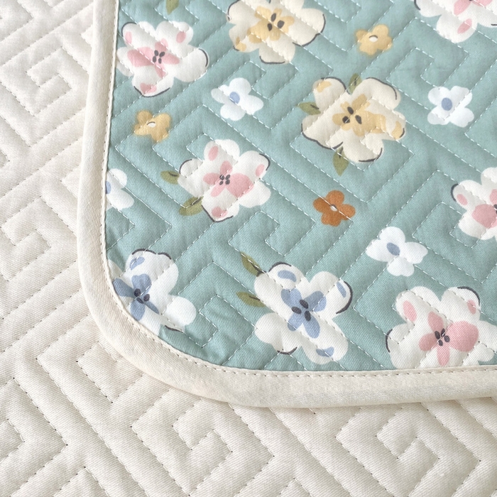 91家纺网 家纺一手货源 找家纺 羽爱家纺 2025新款A类双面印花全棉水洗床盖套件-三件套 花漫庭-