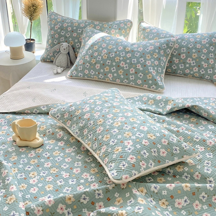 91家纺网 家纺一手货源 找家纺 羽爱家纺 2025新款A类双面印花全棉水洗床盖套件-三件套 花漫庭-